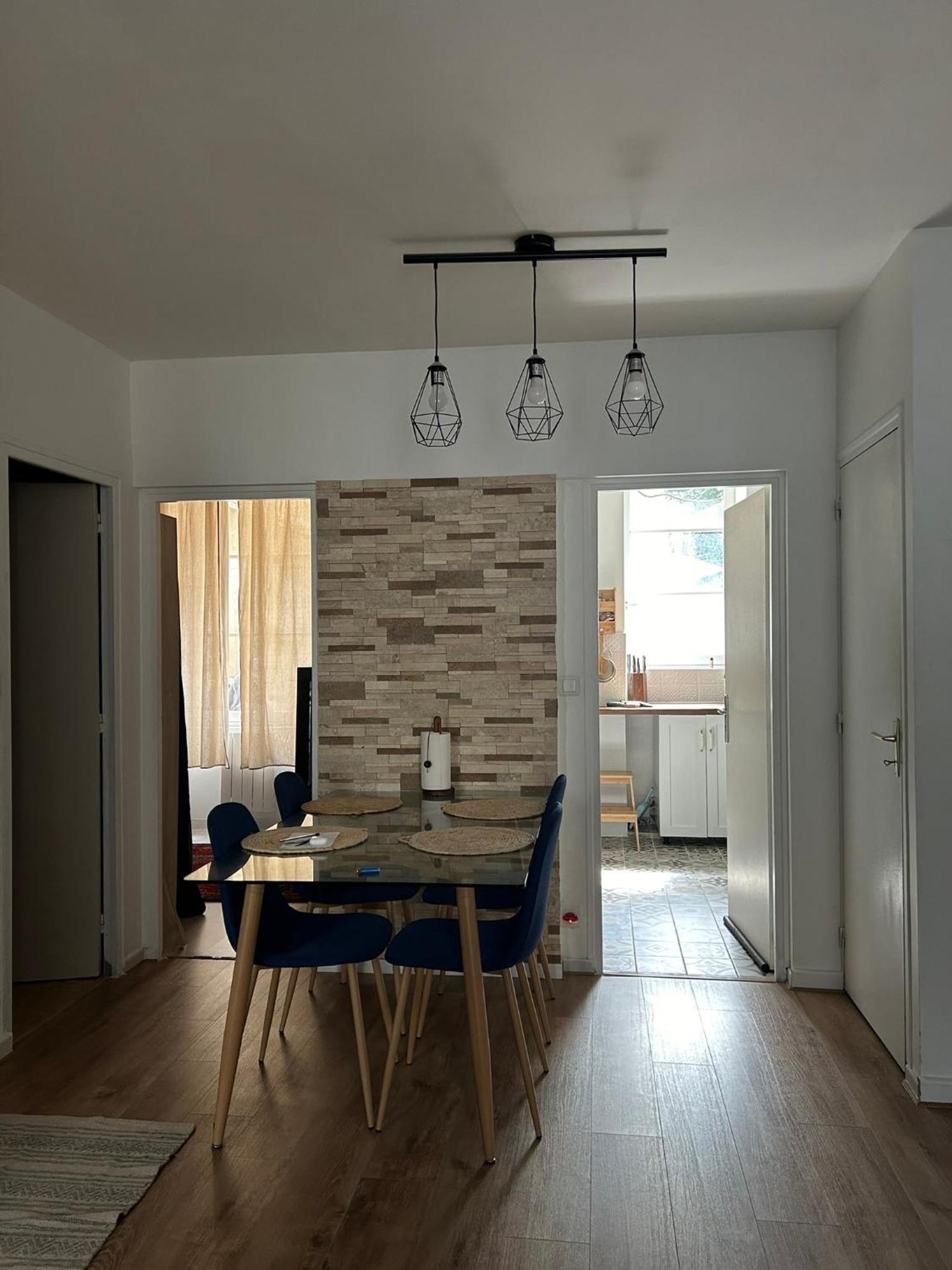 Yousra Appartement Poitiers Eksteriør bilde